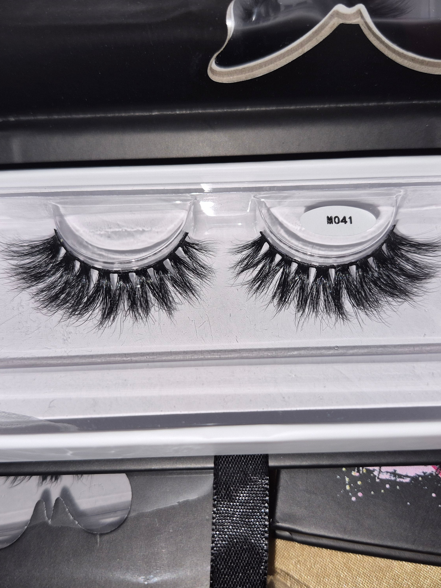 Luxury Eye Lashes M041